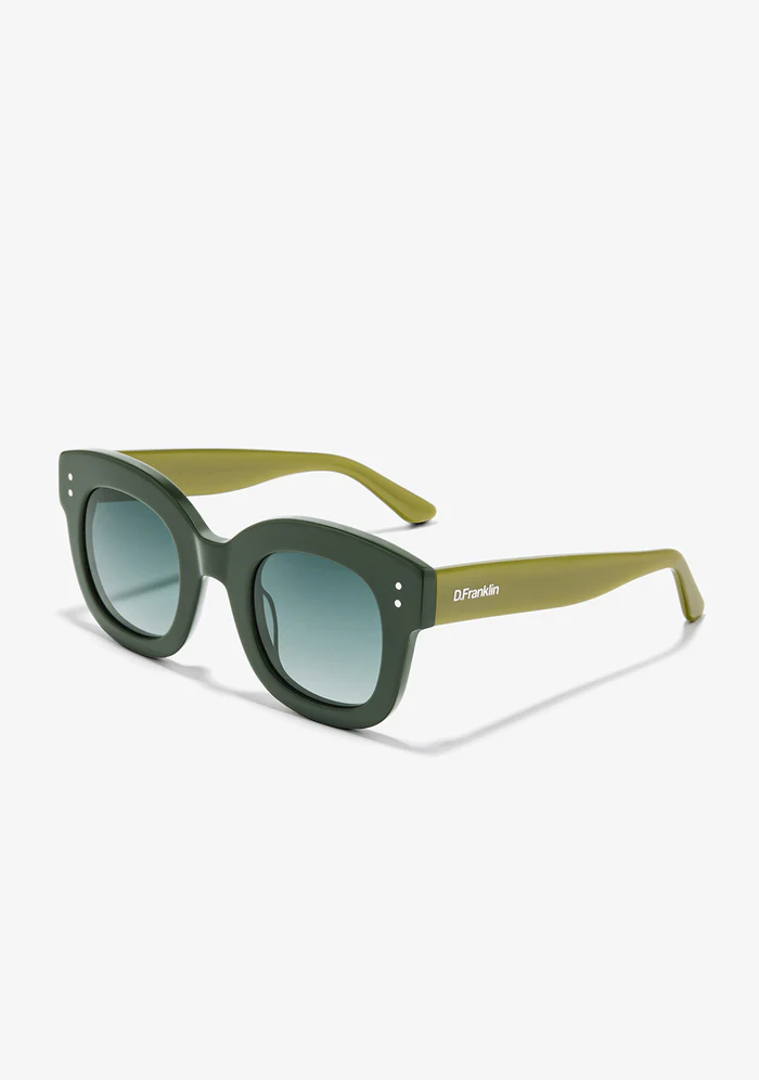 DFSU938001-GREE-20_700x