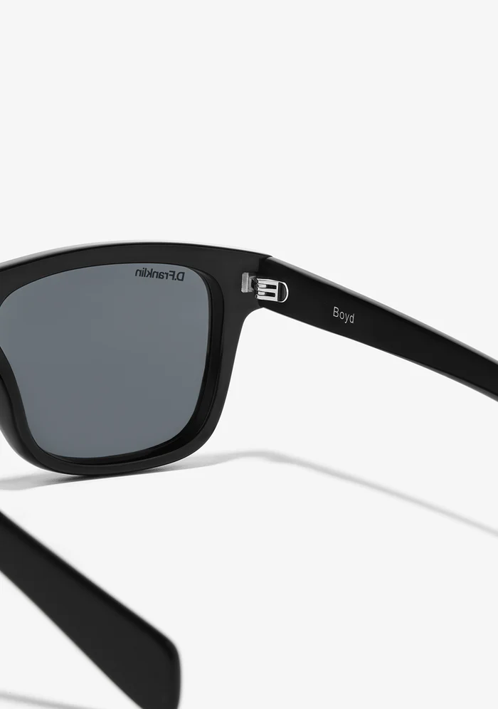 DFSU944001-BLAC-40_700x