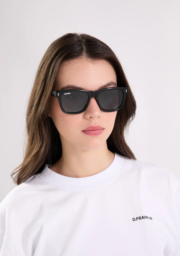 DFSU944001-BLAC-60_700x